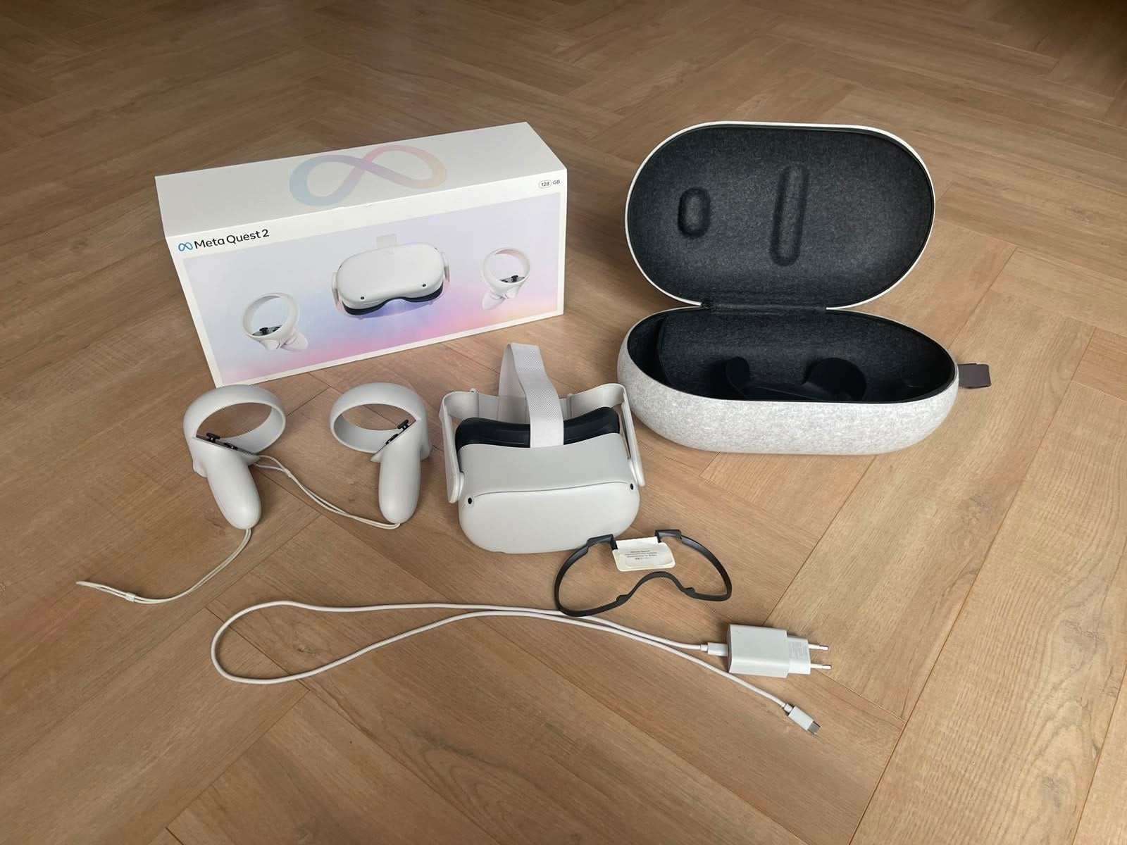 Oculus Quest 2 128GB - Zo goed als nieuw met case, Ophalen of Verzenden, Zo goed als nieuw, VR-bril, Overige platformen