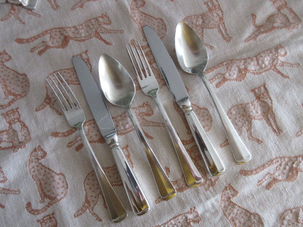 Sola 100 Dessertcouverts en Losse Delen, Gebruikt, Sola, Bestekset, Ophalen of Verzenden