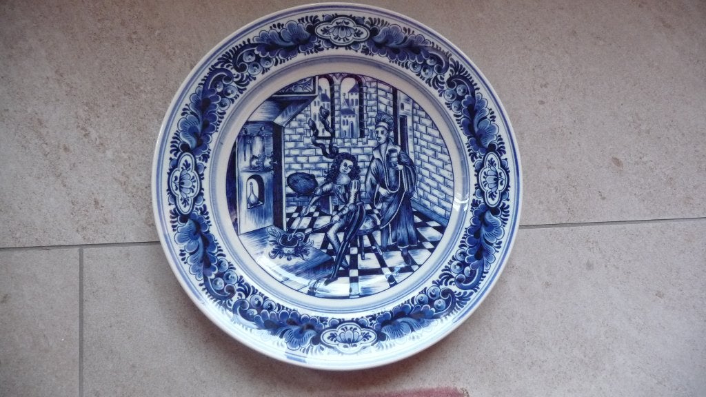 Delfts Blauw bord: Alchemistisch Laboratorium, Ophalen of Verzenden