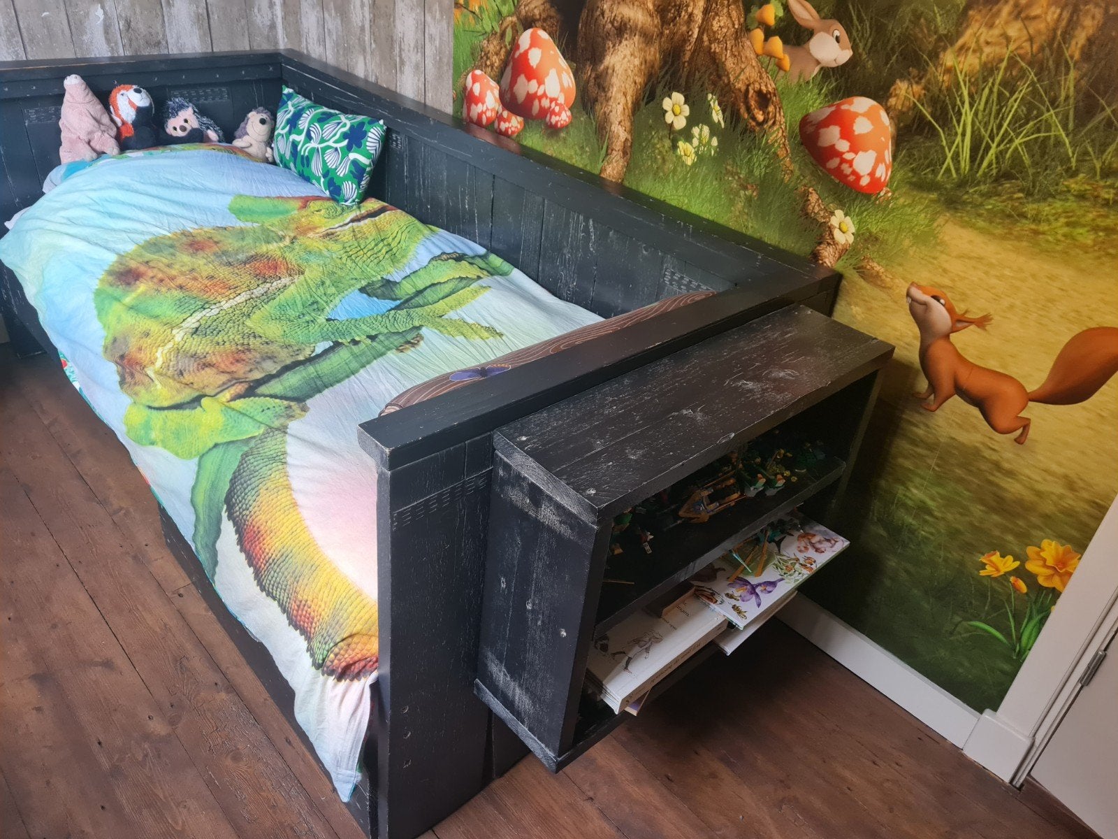 Stoer steigerhout bed 90x200 lades en opbergkastje antraciet, Ophalen, Zo goed als nieuw