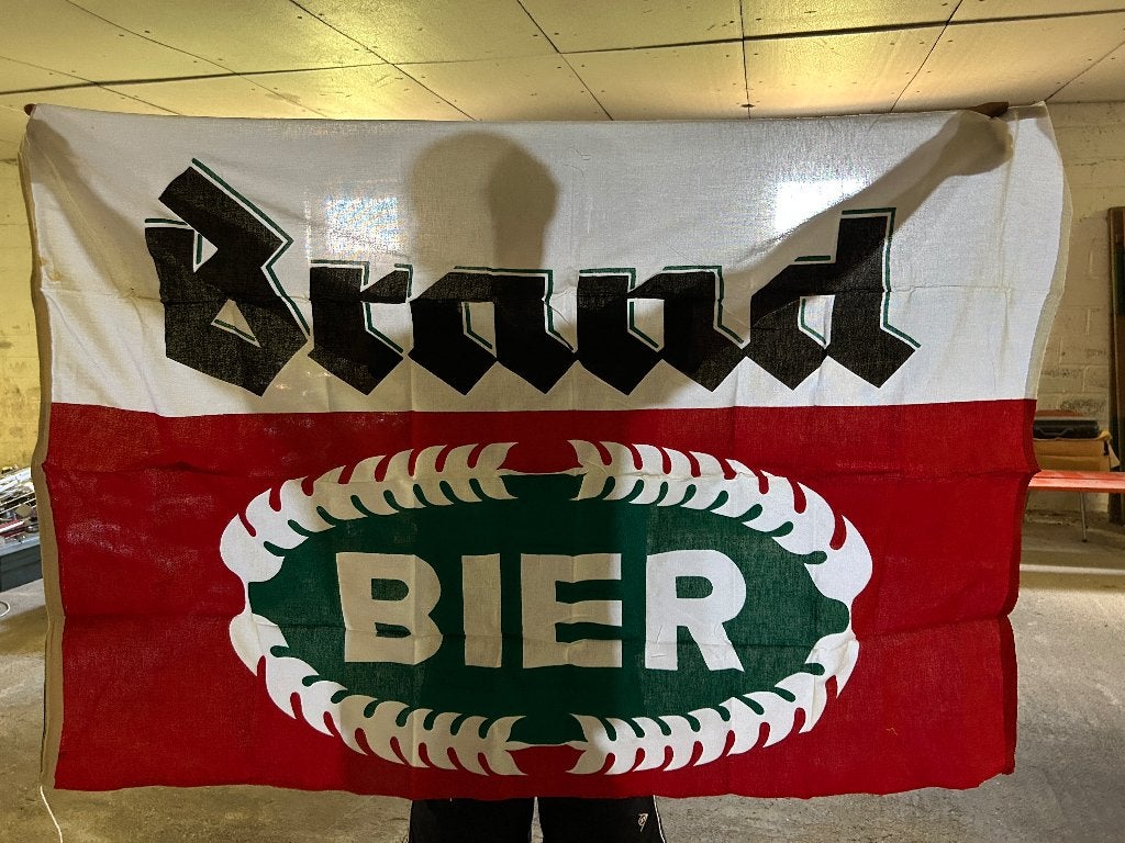Brand Bier Vlag - Reclamebord, Ophalen, Zo goed als nieuw, Reclamebord, Plaat of Schild, Brand