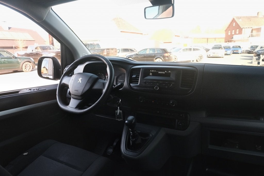 Peugeot Expert 231L2.0 6Pers. Nieuwe riem, Cruise control., Voorwielaandrijving, Stof, Gebruikt, 4 cilinders