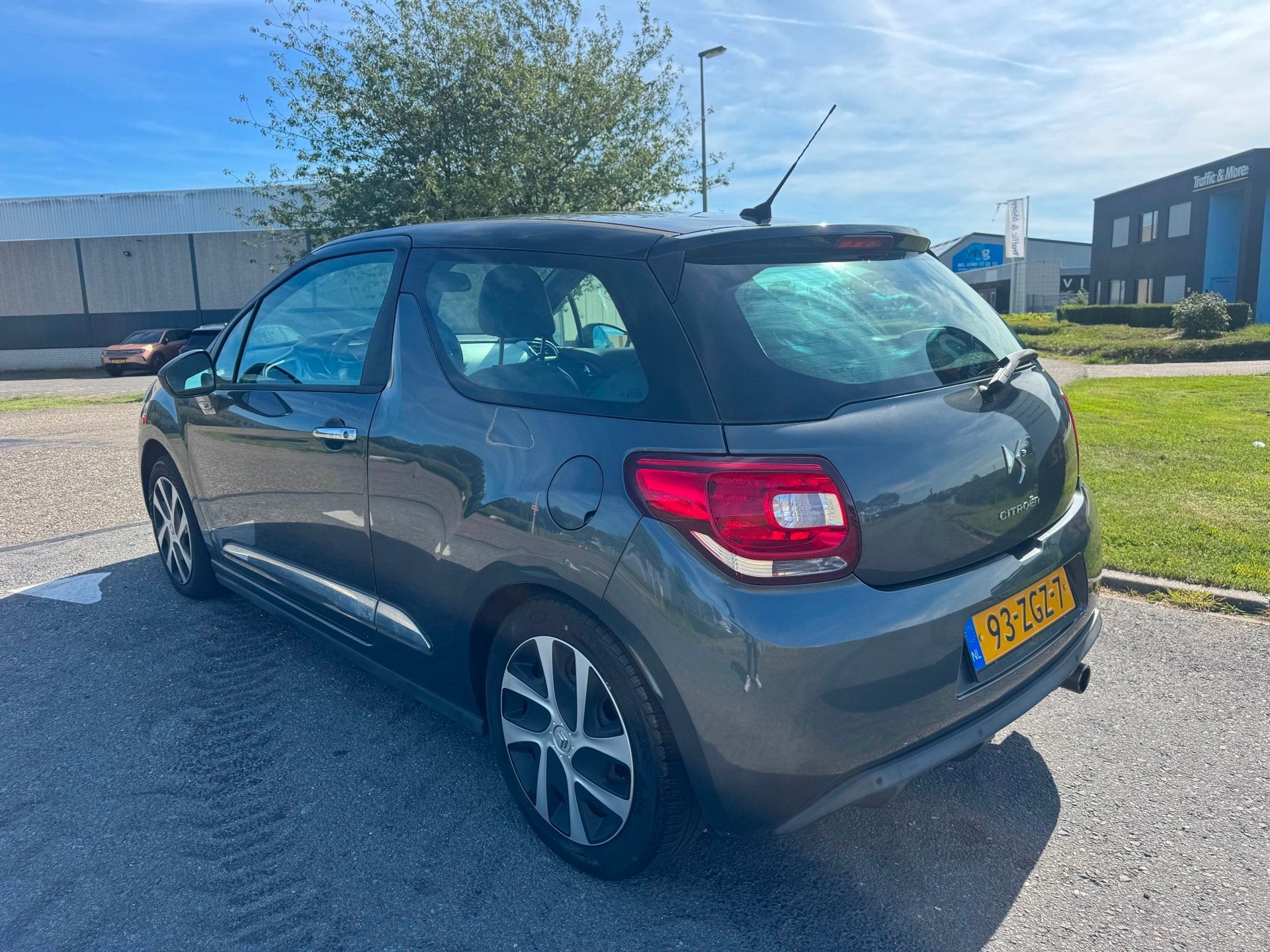 Citroen DS3 |2012 | 1.4 e-HDi Chic | Automaat | NAVI GPS * C, Auto's, Euro 5, Gebruikt, 1398 cc, 4 cilinders