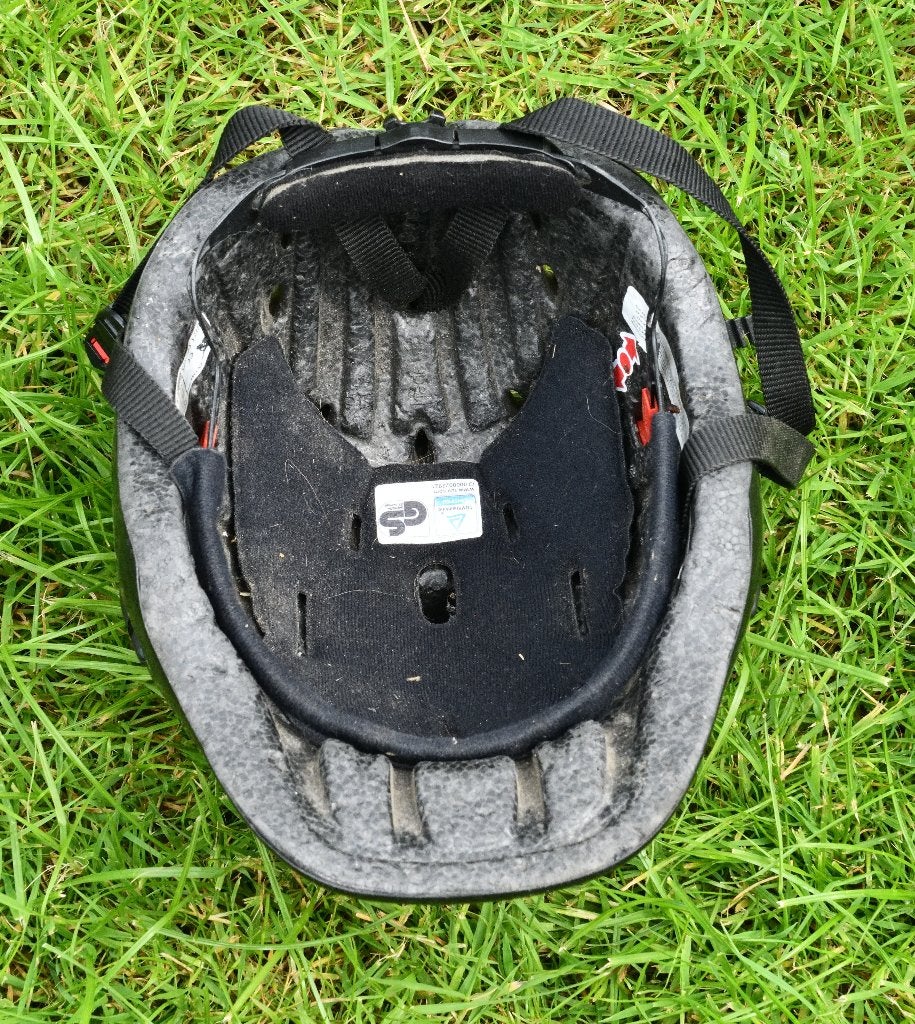 helm uvex voor paardrijden, Ophalen, Gebruikt, Rijden