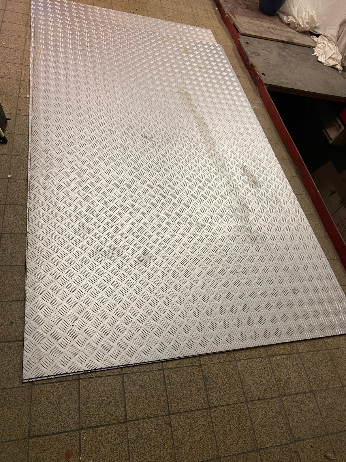 gebruikte traanplaat (2stuks) 3 mm, Ophalen, Gebruikt
