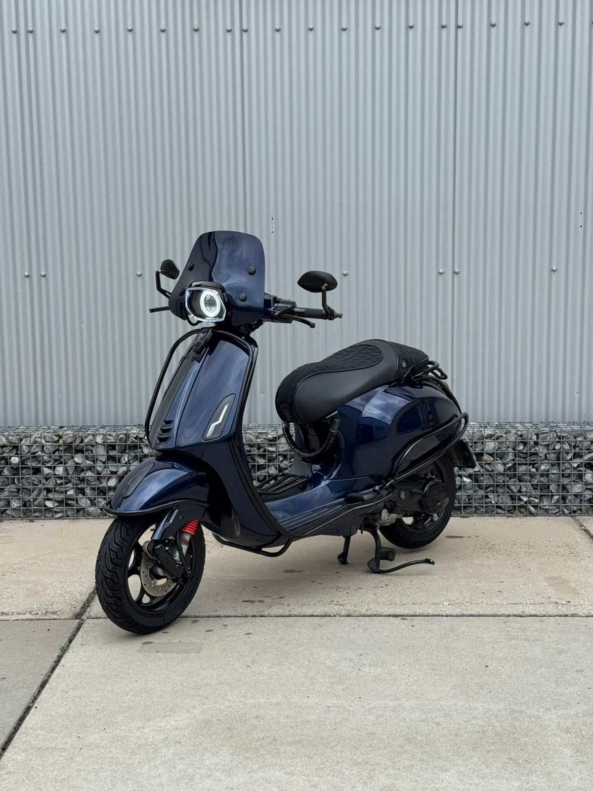 Vespa Sprint custom 2022 E5 midnight blue/blauw, Fietsen en Brommers, Ophalen, Maximaal 45 km/u, Vespa S, Zo goed als nieuw