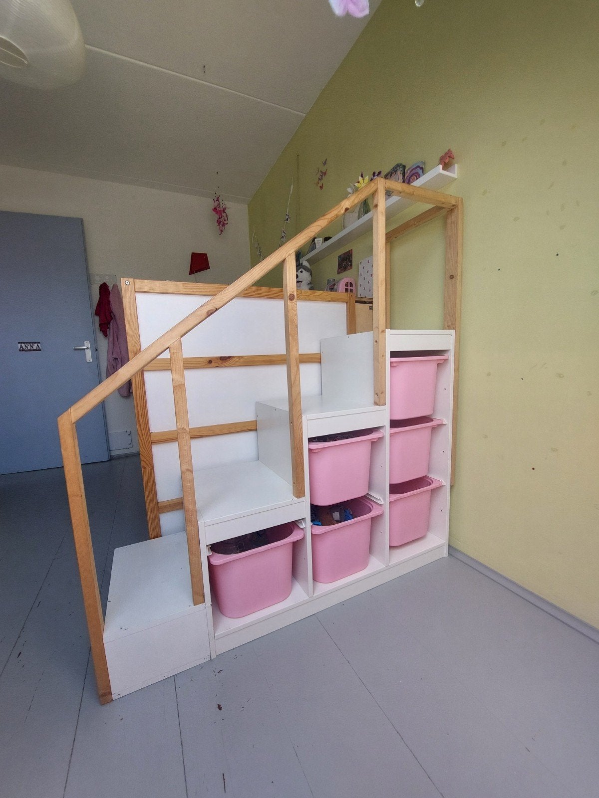 Ikea Trofast kast/trappetje voor Kura bed (incl. bakken), Kinderen en Baby's, Kinderkamer | Bedden, Ophalen, Gebruikt, Minder dan 140 cm