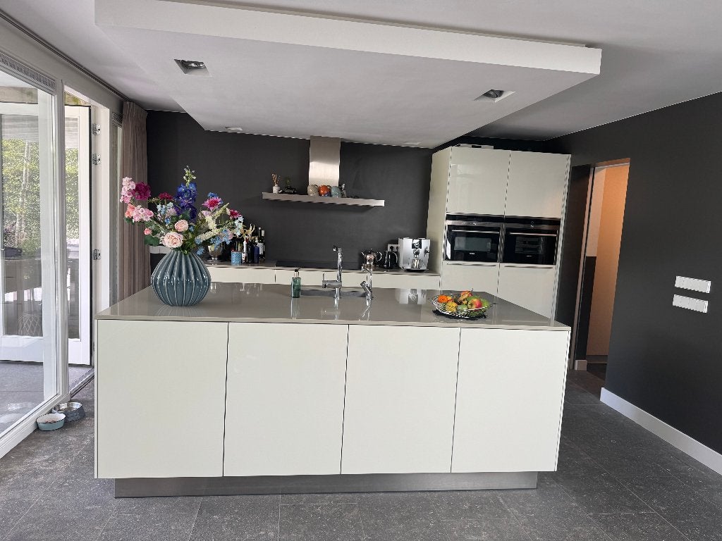 Bulthaup keuken, met een wrap een prachtige keuken, Huis en Inrichting, Keuken | Complete keukens, Ophalen, Gebruikt, Greeploos