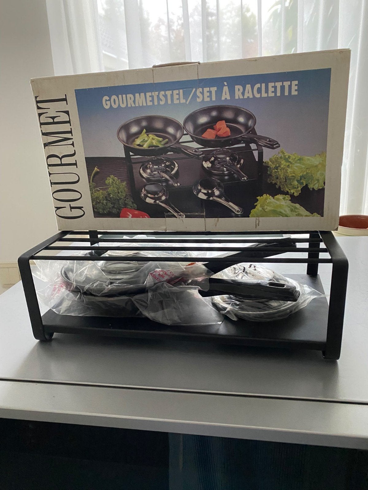 Gourmetstel voor 2 personen, Huis en Inrichting, Ophalen