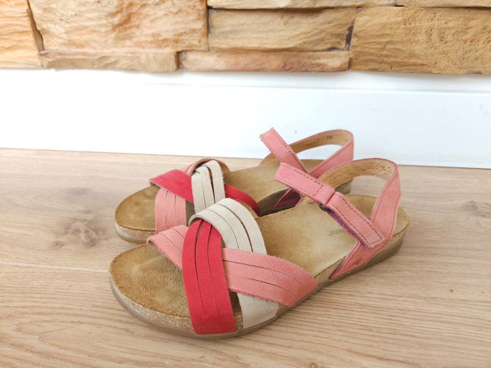 El Naturalista Zumaia sandalen maat 38 ZGAN! Slippers, Kleding | Dames, Schoenen, Zo goed als nieuw, Roze, Sandalen of Muiltjes