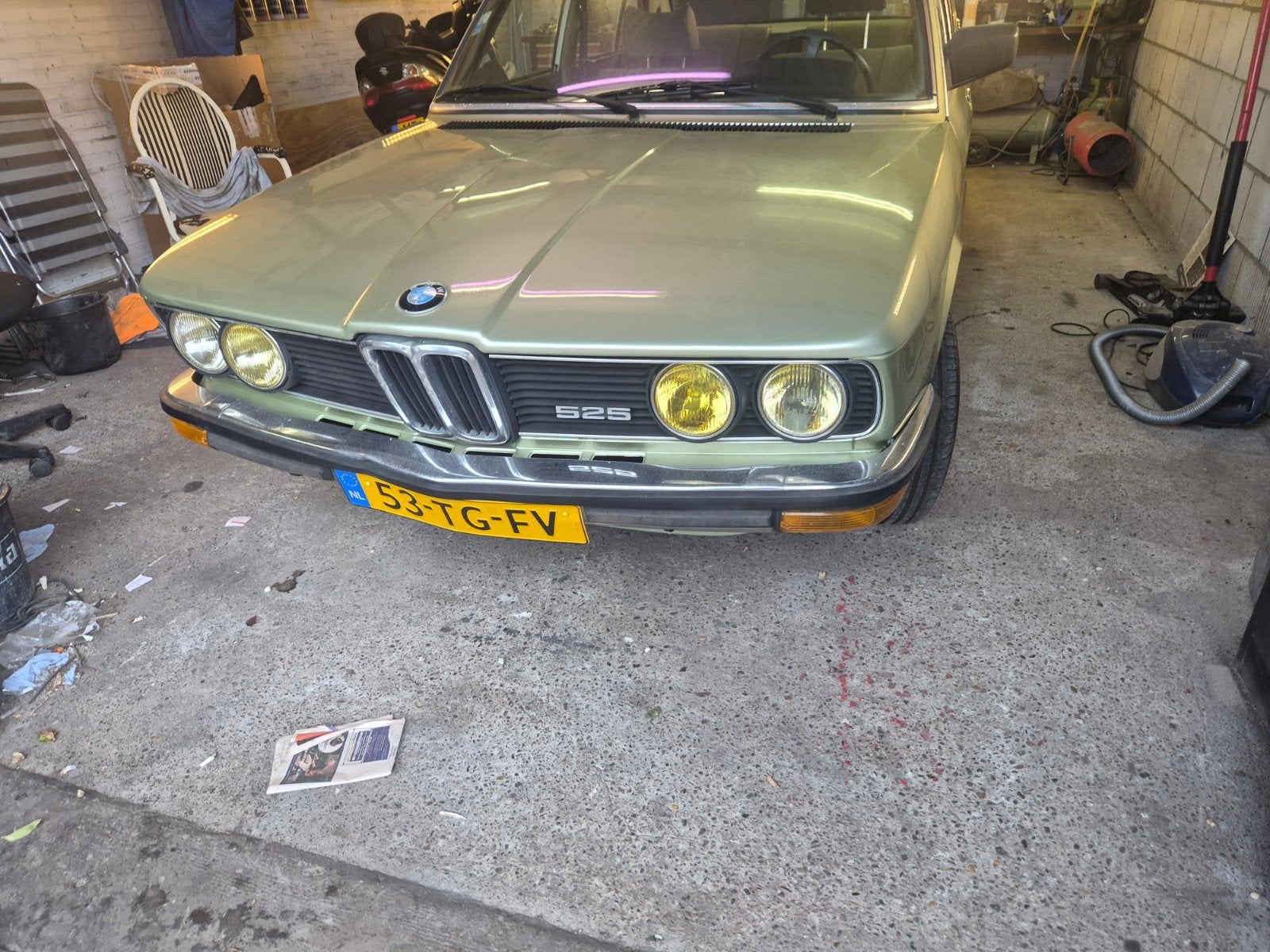 BMW e12 eerste-Serie 2.5 525 1980  69000 km gelopen  boekjes, 136 pk, 2494 cc, 665 kg, Handgeschakeld