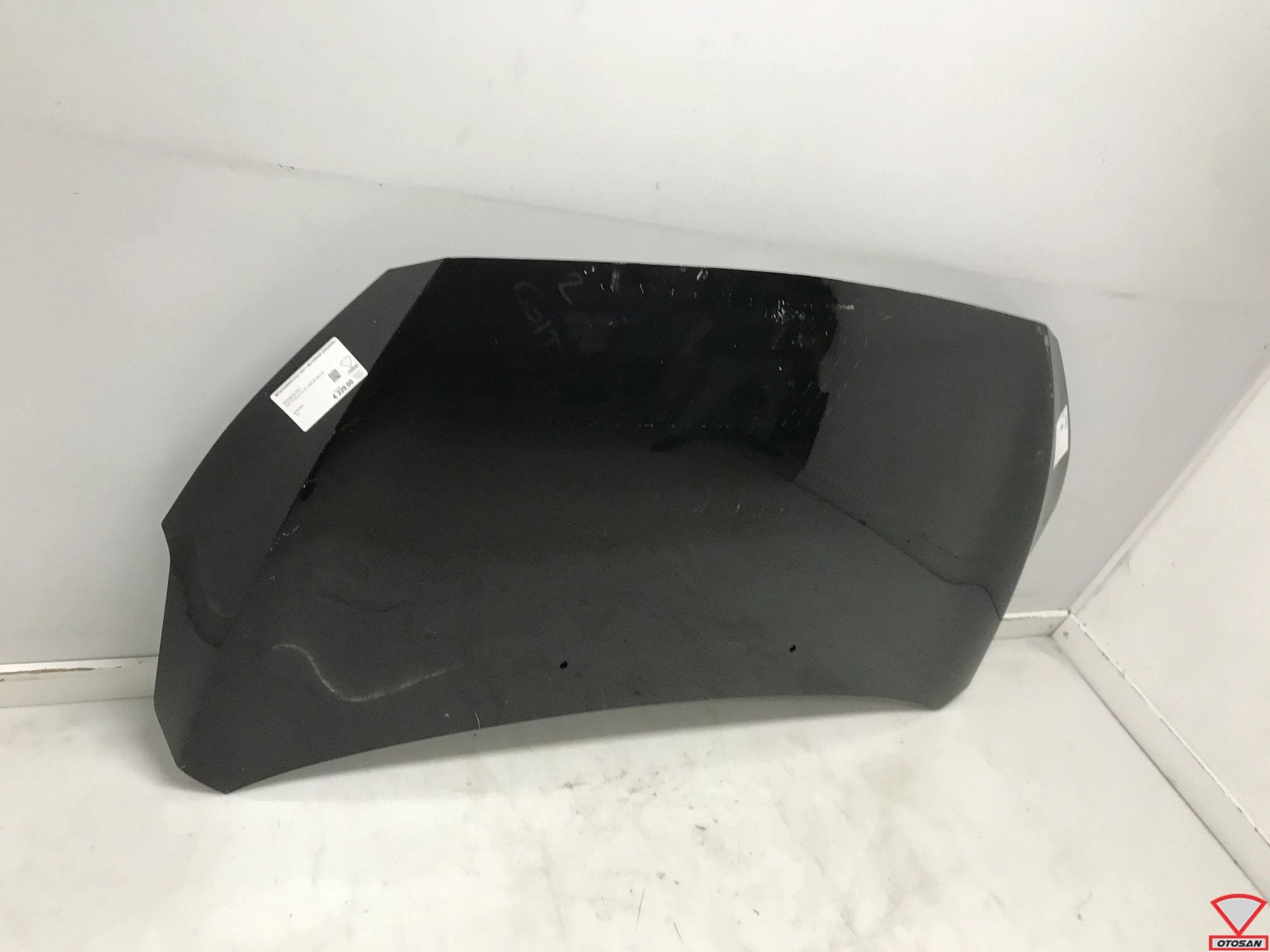Mitsubishi Colt 2021+ Motorkap Origineel!, Auto-onderdelen, Info@mitsubishi-motors.com, Gebruikt, Voor, Mitsubishi Motors Corporation