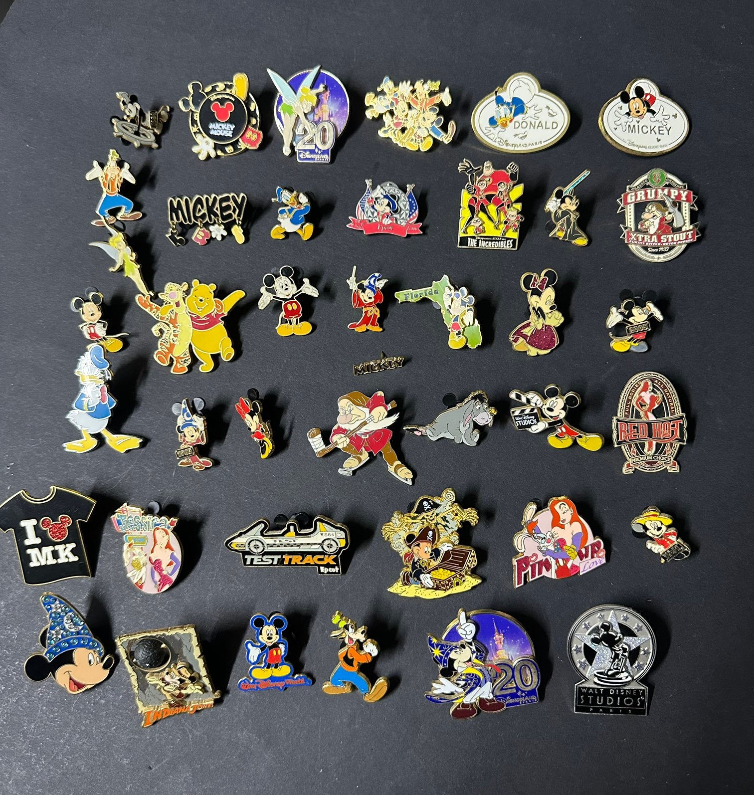 Disney pins, Verzamelen, Ophalen of Verzenden, Overige figuren, Zo goed als nieuw, Overige typen