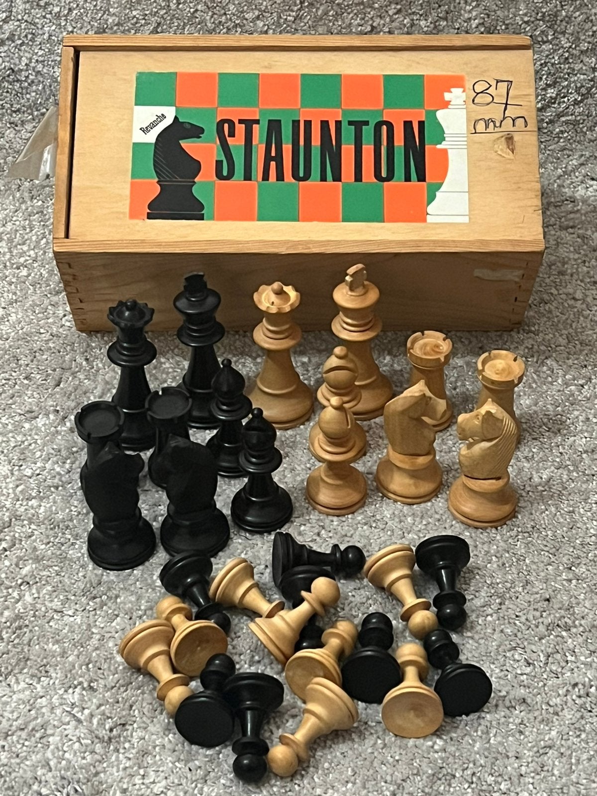 Vintage Staunton Schaakstukken in Houten Doos, Ophalen of Verzenden, Gebruikt