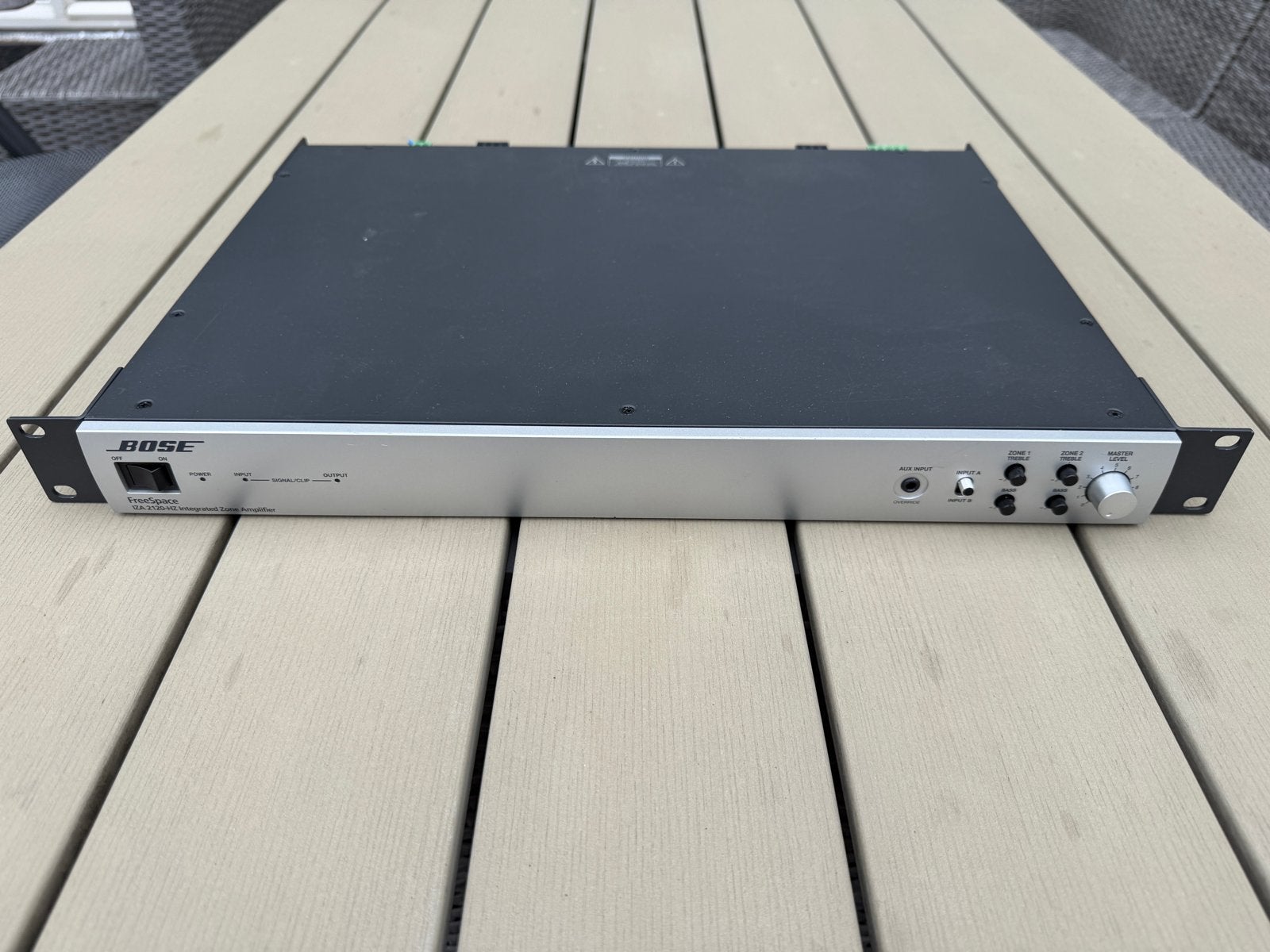 Bose FreeSpace IZA 2120-HZ Geïntegreerde Zone Versterker, Overige merken, Overige systemen, Ophalen of Verzenden, Zo goed als nieuw
