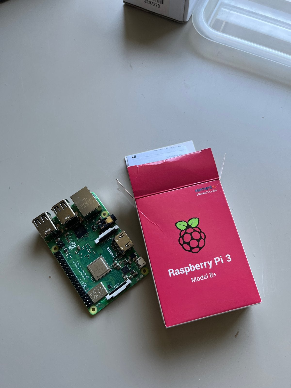 Raspberry Pi 3 Model B+ met originele verpakking, Computers en Software, Overige Computers en Software, Zo goed als nieuw, Ophalen of Verzenden