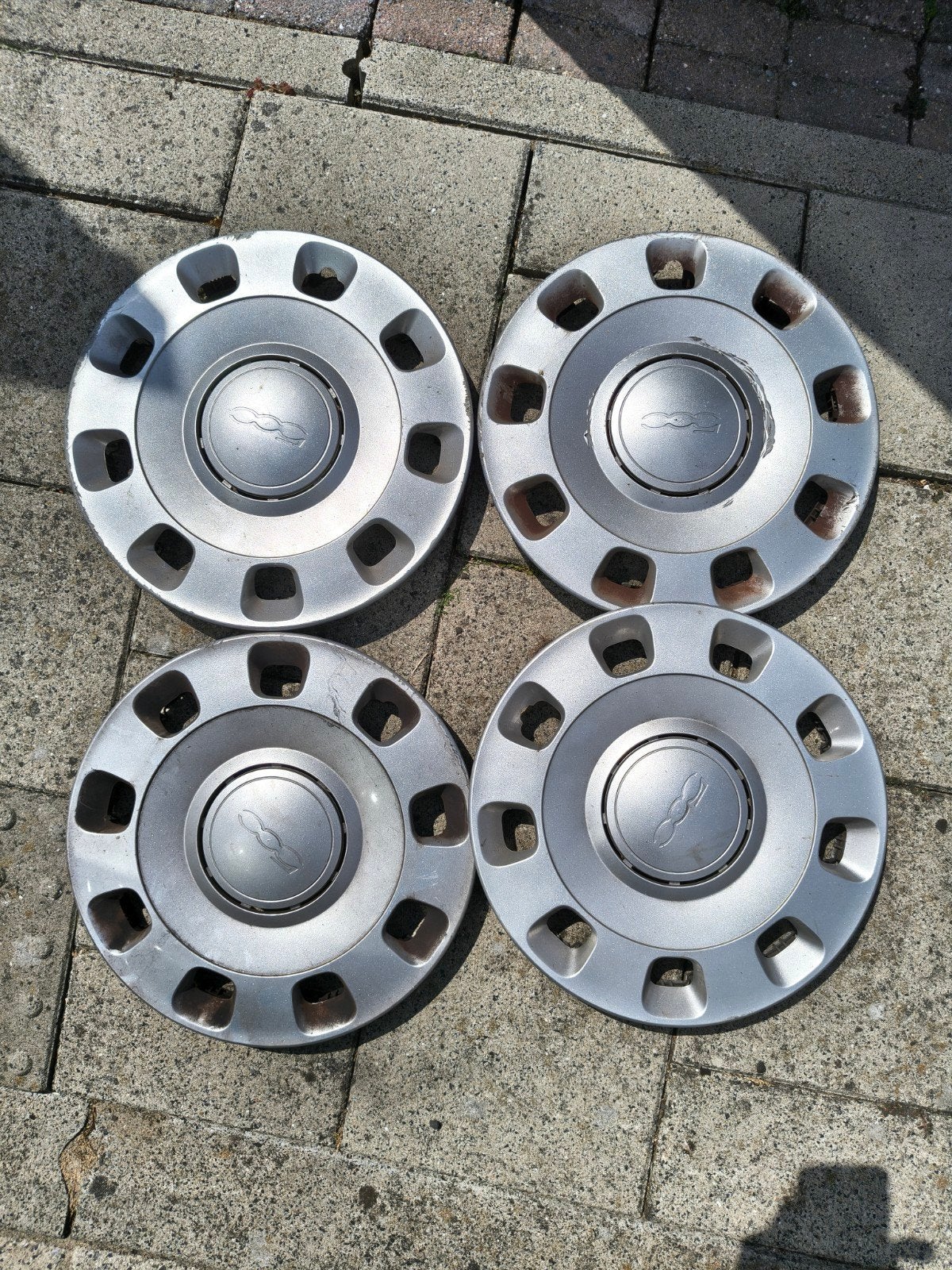 Wieldoppen 14 inch Fiat 500 - Set van 4, Auto diversen, Wieldoppen, Ophalen of Verzenden, Gebruikt