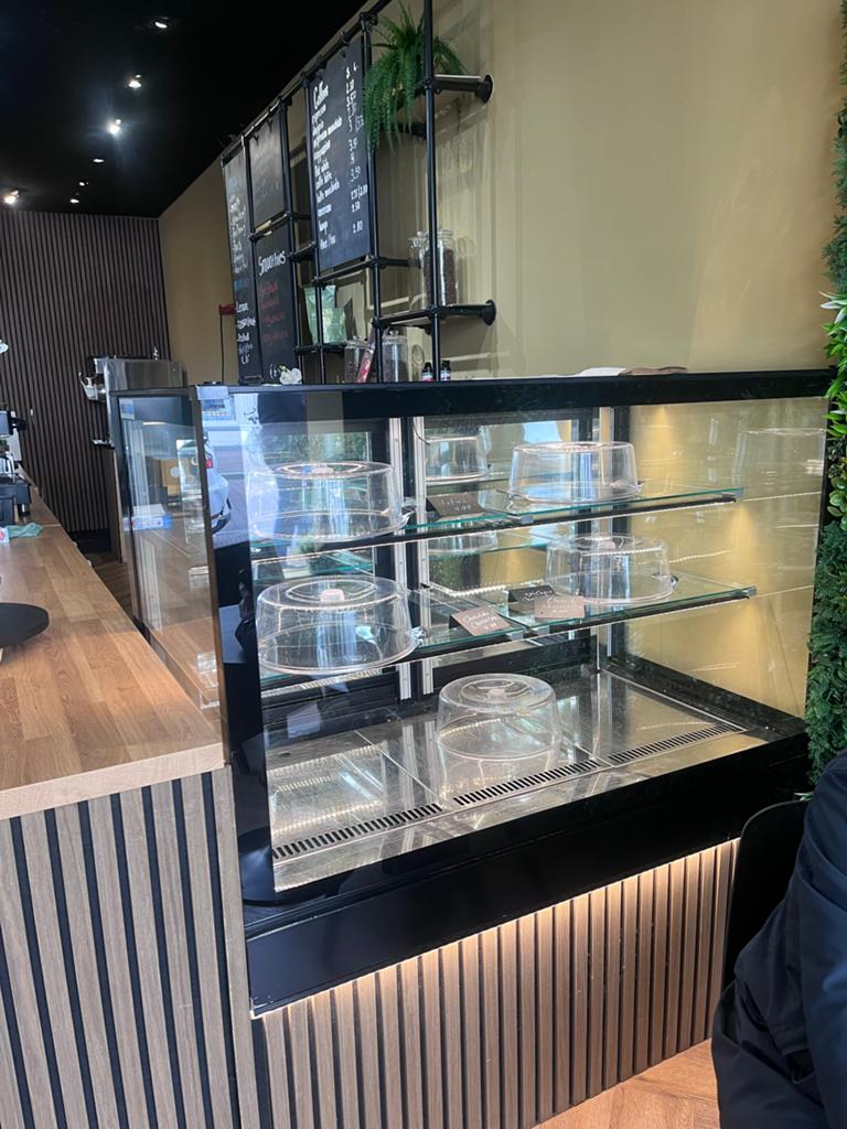 Professionele Koelvitrine / Taartvitrine GGM Gastro, Ophalen of Verzenden, Gebruikt, Koelen en Vriezen