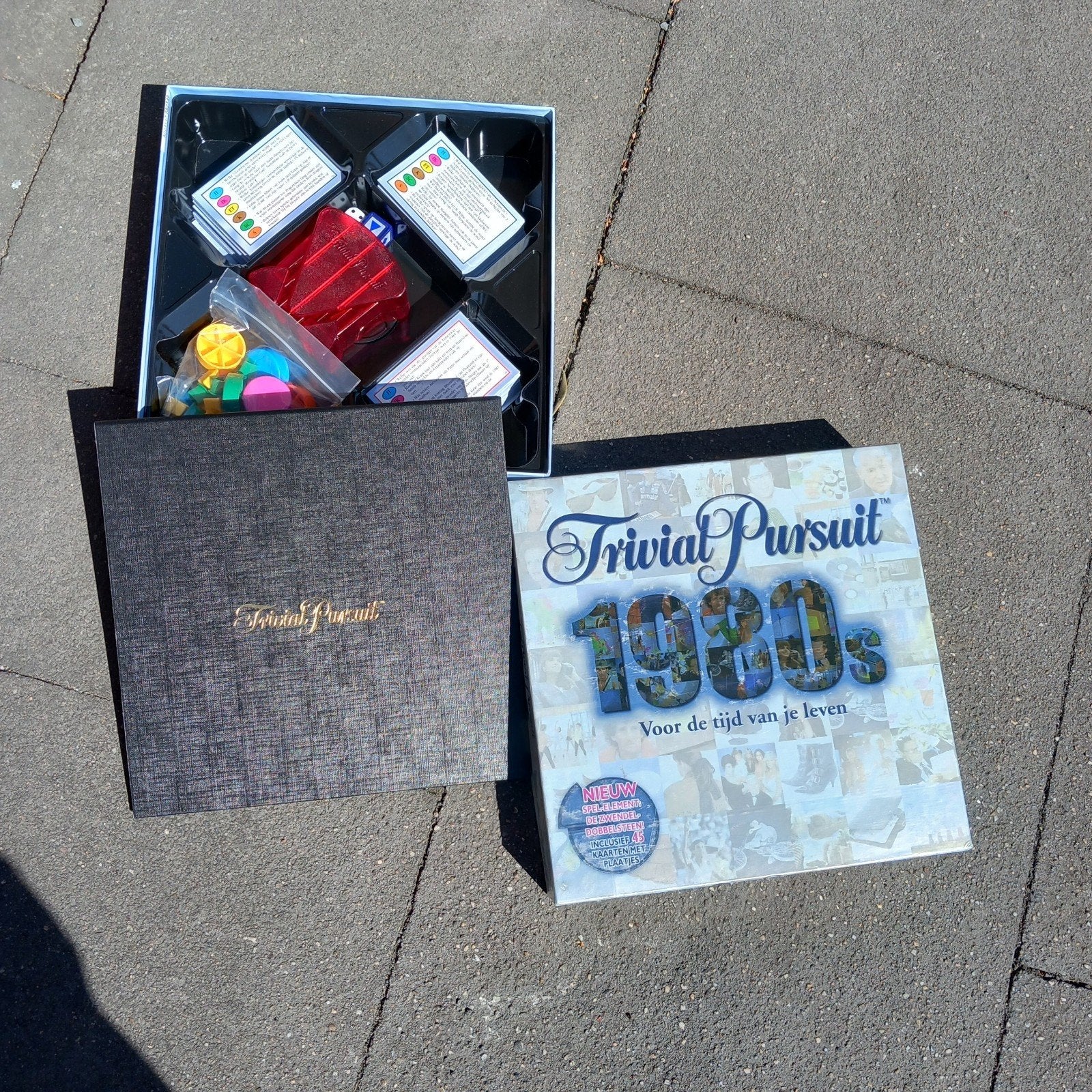 Trivial Pursuit 1980s Editie - Voor de tijd van je leven, Vijf spelers of meer, Ophalen of Verzenden, Gebruikt, Hasbro
