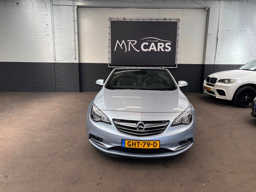 Opel CASCADA 1.6 Turbo Cosmo, Auto's, Opel, Bedrijf, Te koop, Cascada, ABS, Achteruitrijcamera, Airbags, Airconditioning, Automatische klimaatregeling