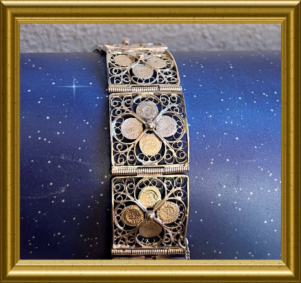Mooie filigrain zilveren armband, klavertje vier, Sieraden, Tassen en Uiterlijk, Antieke sieraden, Ophalen of Verzenden, Zilver