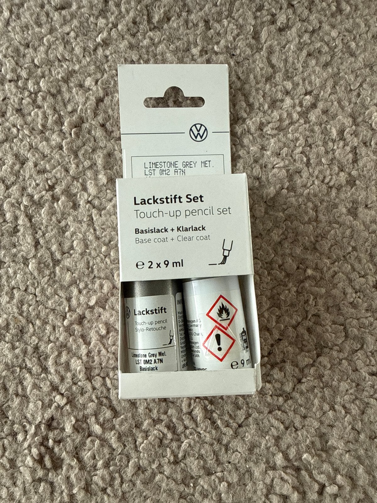 VW Limestone Grey Metallic Lakstift Set LST 0M2 A7N, Ophalen of Verzenden, Nieuw, Volkswagen