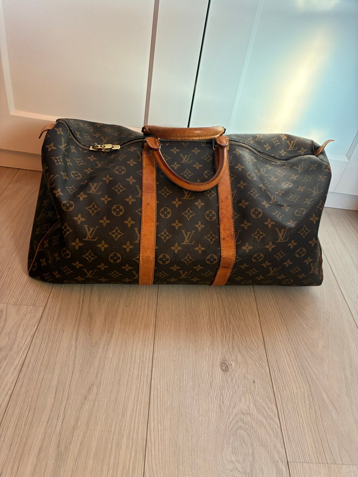 Louis Vuitton Keepall 55 Monogram Reistas, Sieraden, Tassen en Uiterlijk, Tassen | Reistassen en Weekendtassen, Ophalen, 40 tot 60 cm