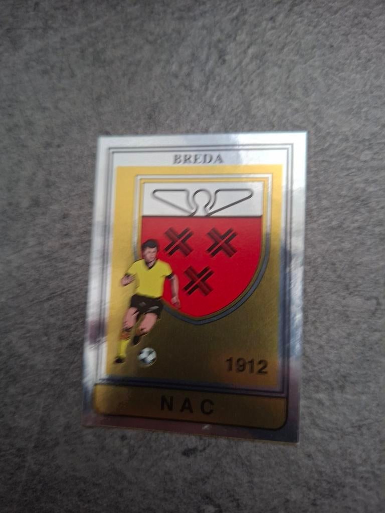 Panini sticker Voetbal 85. Embleem NAC Breda., Verzenden, Zo goed als nieuw, Sticker