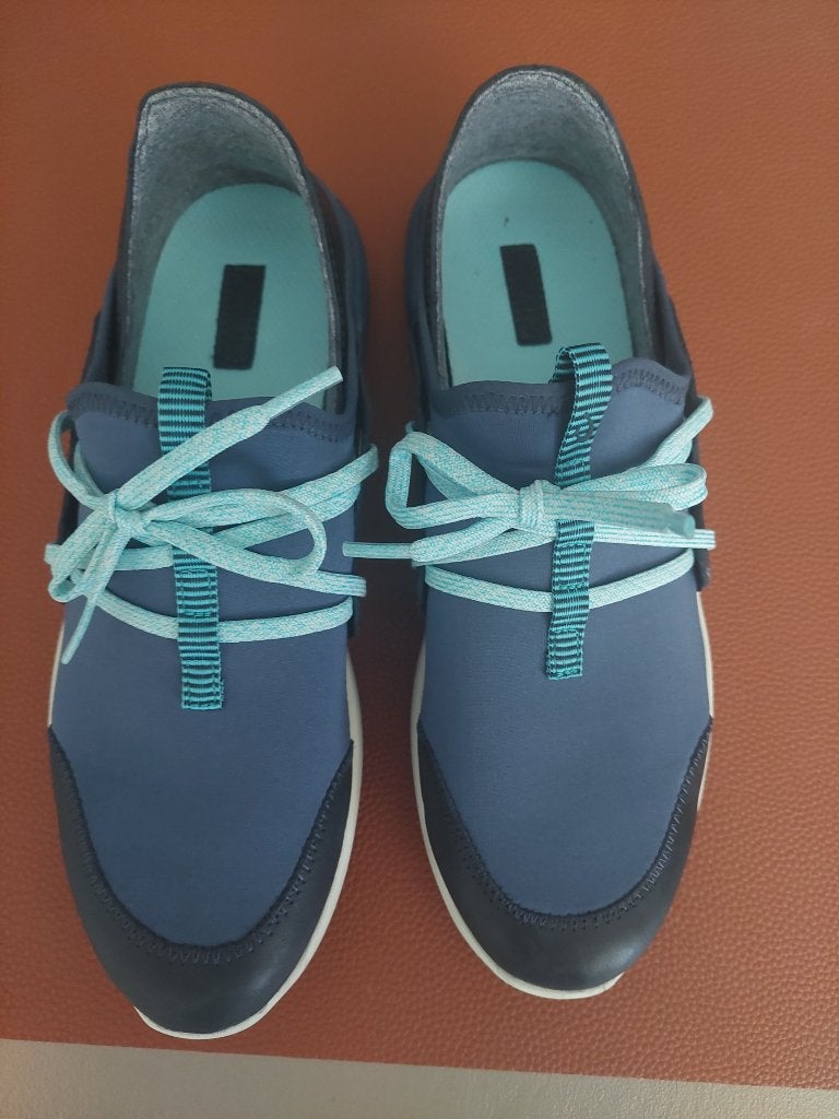 Aparte leuke bootschoen loafers instapper maat 38 olukai, Blauw, Instappers, Ophalen of Verzenden, Nieuw