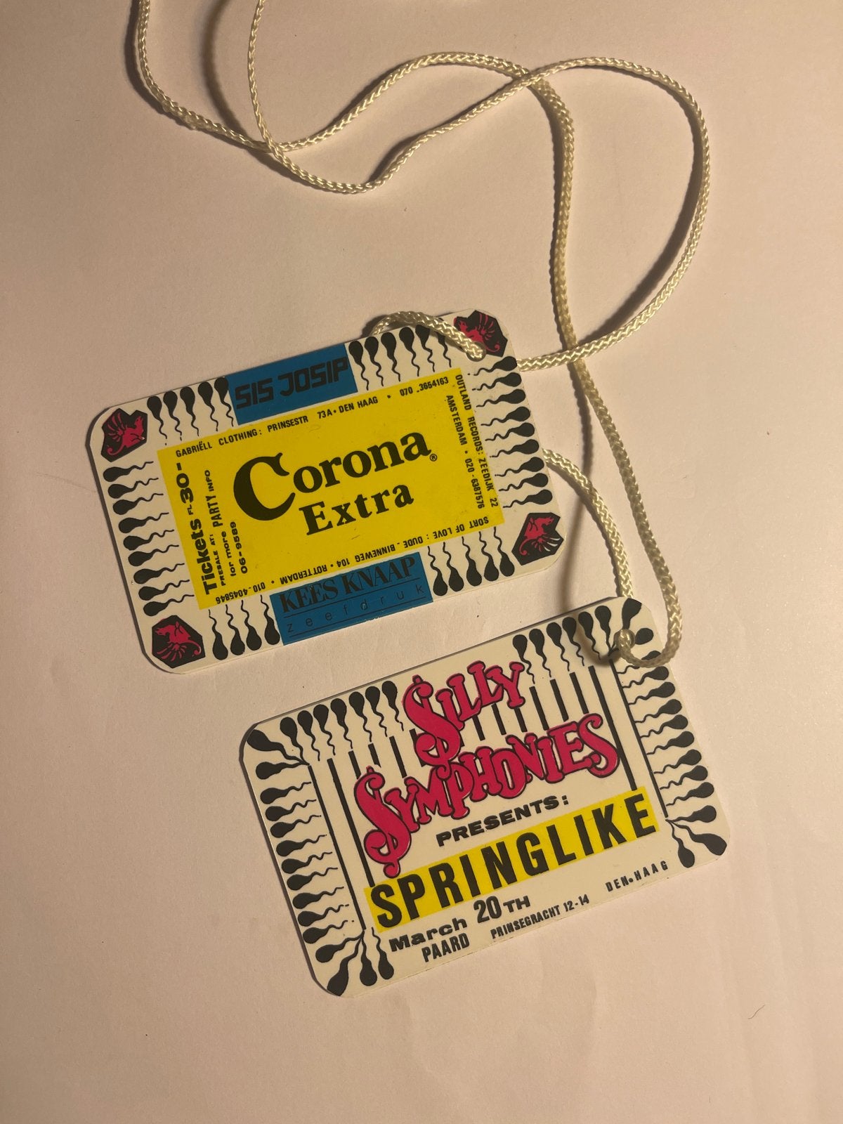 De flyer is van Silly Symphonies Presents SpringLike Paard, Verzenden, Zo goed als nieuw