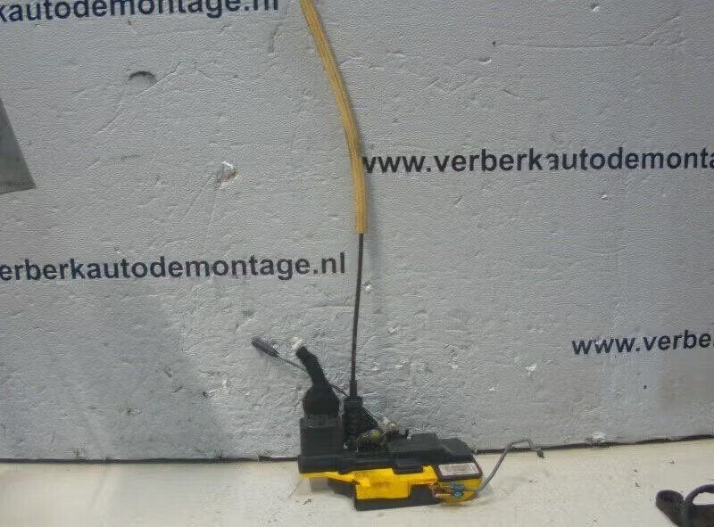 PORTIERSLOT LINKS ACHTER Volvo XC70 (SZ) (8650552), Gebruikt, Info@volvocars.com, Ophalen of Verzenden, Volvo