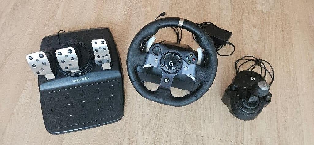 Logitech G920 Racing Wheel + Driving Force Shifter, Spelcomputers en Games, Spelcomputers | Xbox | Accessoires, Zo goed als nieuw