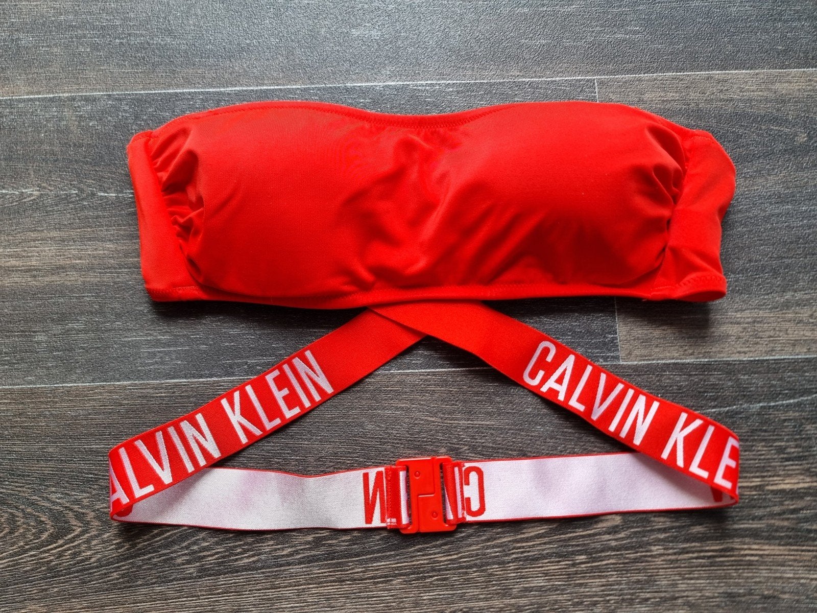 Rood dames bikini top Calvin Klein, maat S (Y10), Kleding | Dames, Badmode en Zwemkleding, Ophalen of Verzenden, Zo goed als nieuw