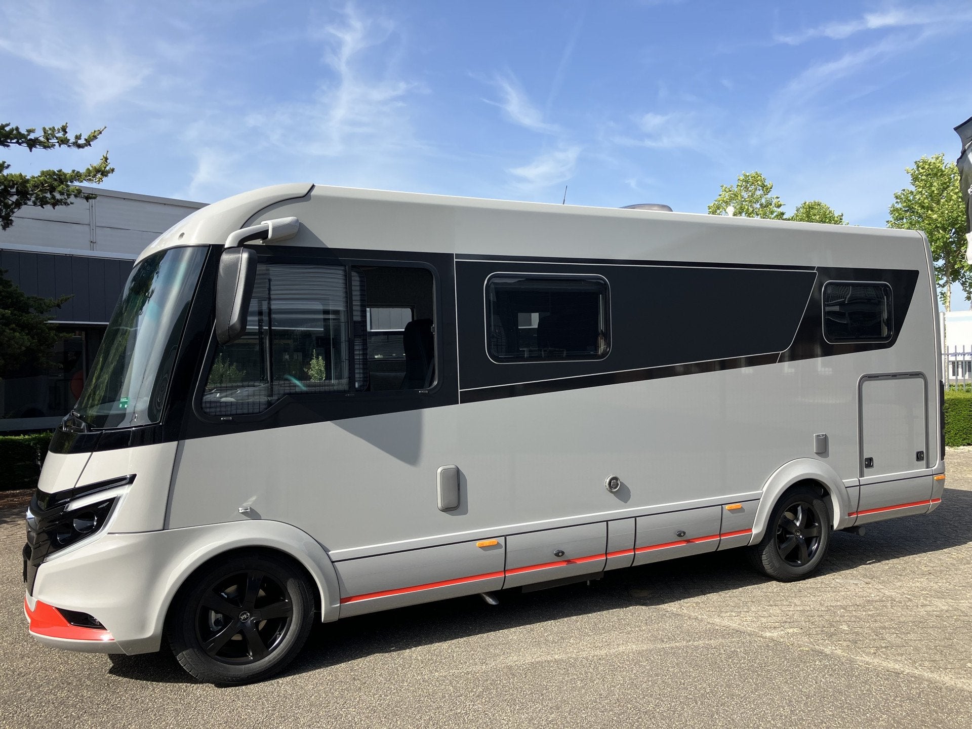 Caravans And Camping Niesmann+bischoff