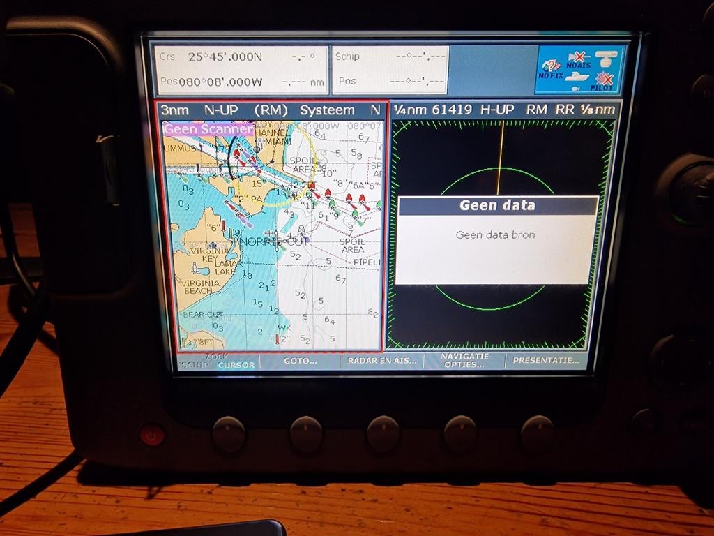 Raymarine E80 Kaartplotter - Goede Staat, Watersport en Boten, Navigatiemiddelen en Scheepselektronica, Ophalen of Verzenden