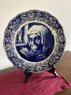 Antiek Delfts Blauw Bord met Lezende Vrouw, Ophalen