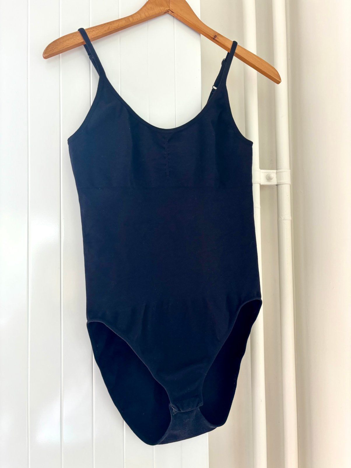 Primark shaping bodysuit corrigerende body – maat XL zwart, Kleding | Dames, Ondergoed en Lingerie, Ophalen of Verzenden, Zwart