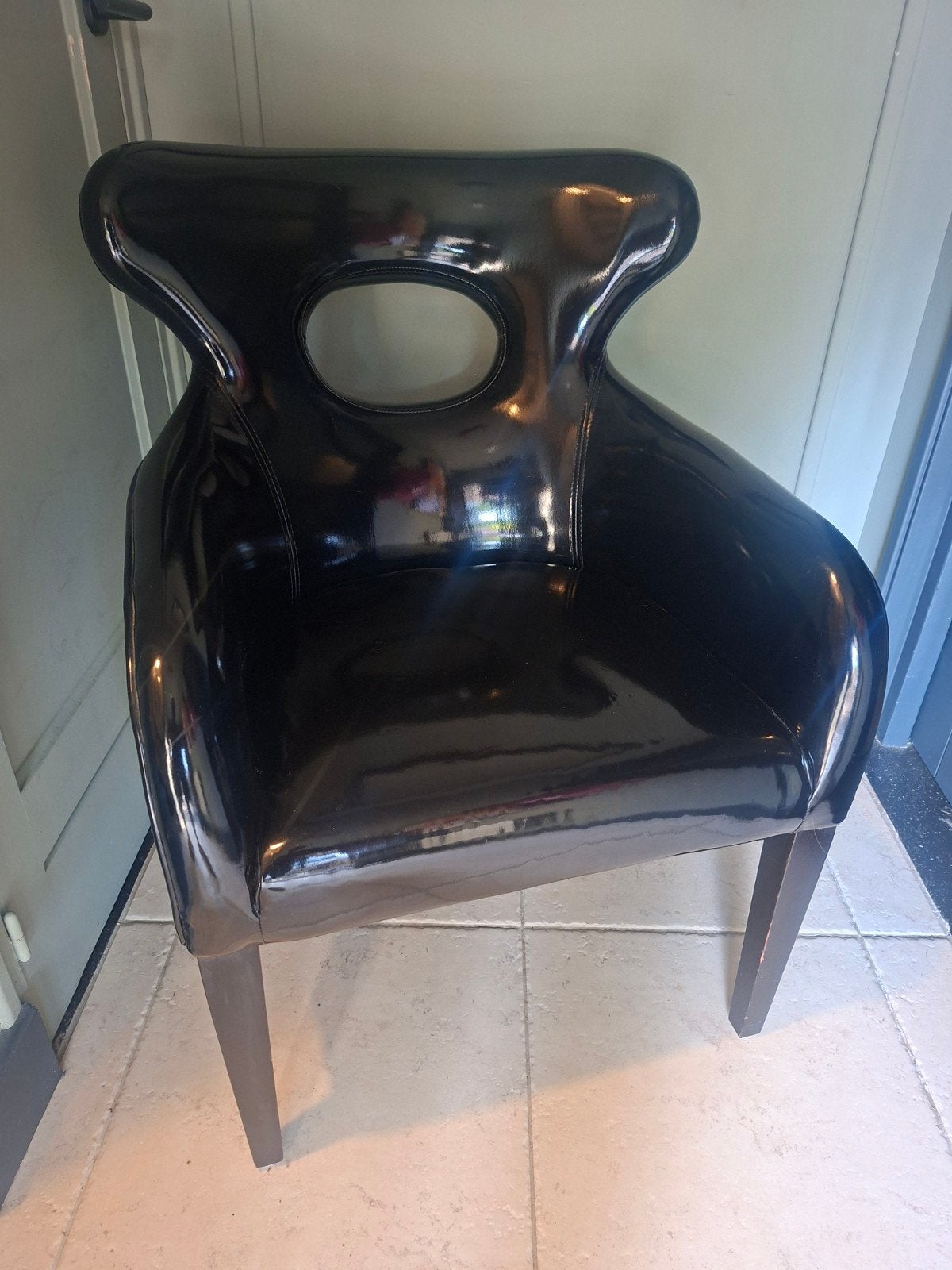Stijlvolle Zwarte Kuka Design Fauteuil - Goede Staat, Ophalen, Gebruikt, Leer, Modern design