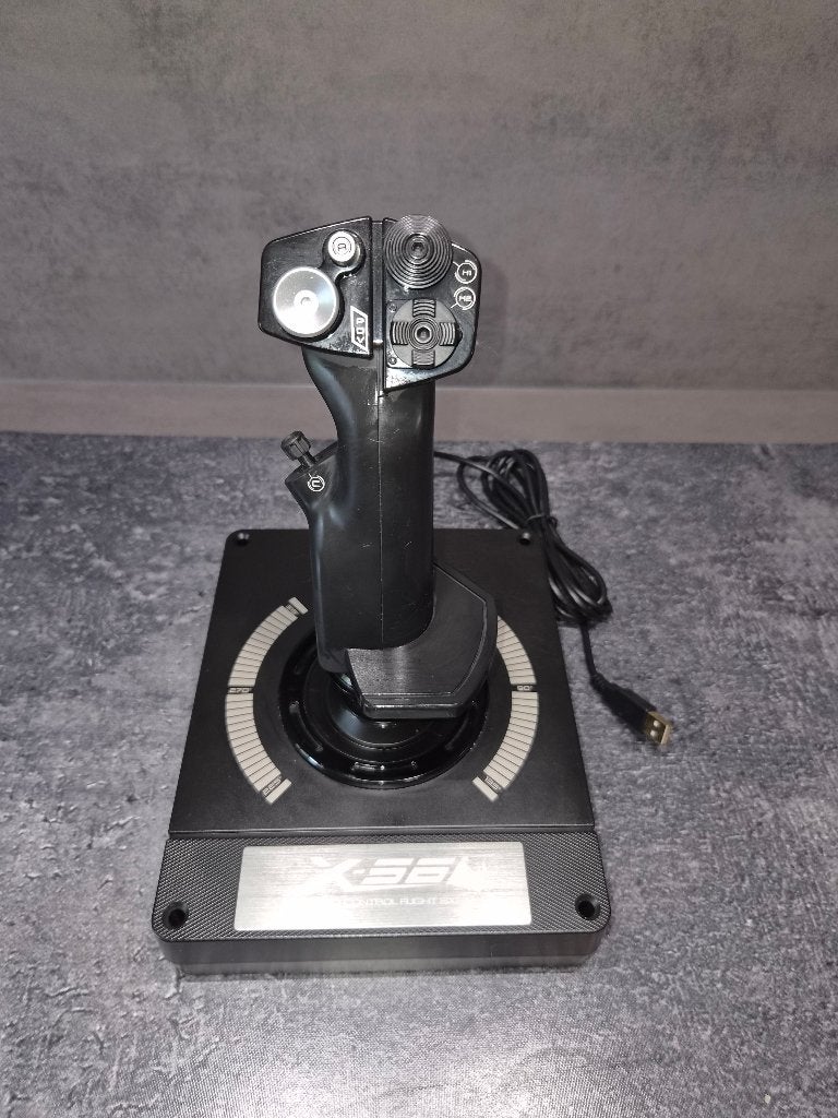 Complete Logitech X56 Hotas met Thrustmaster TFRP Pedal, Ophalen, Zo goed als nieuw, Logitech