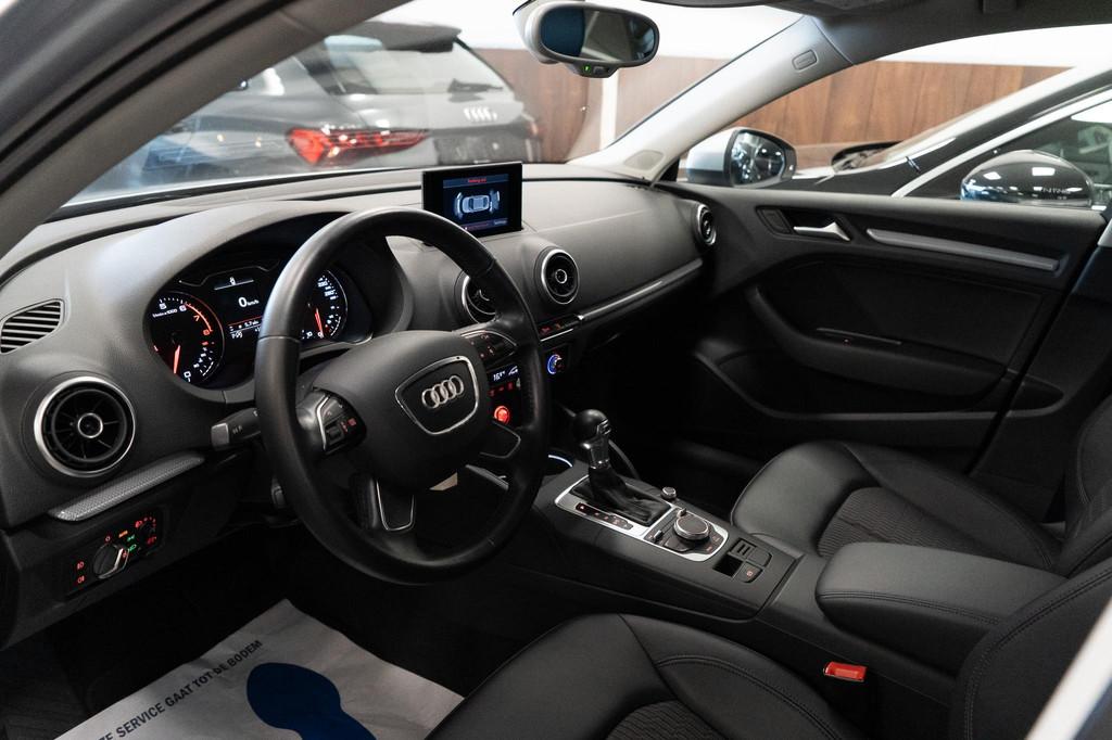 Audi A3 Limousine 1.4 TFSI Ambition Pro Line S Adaptive Crui, Gebruikt, 4 cilinders, 1210 kg, Sedan