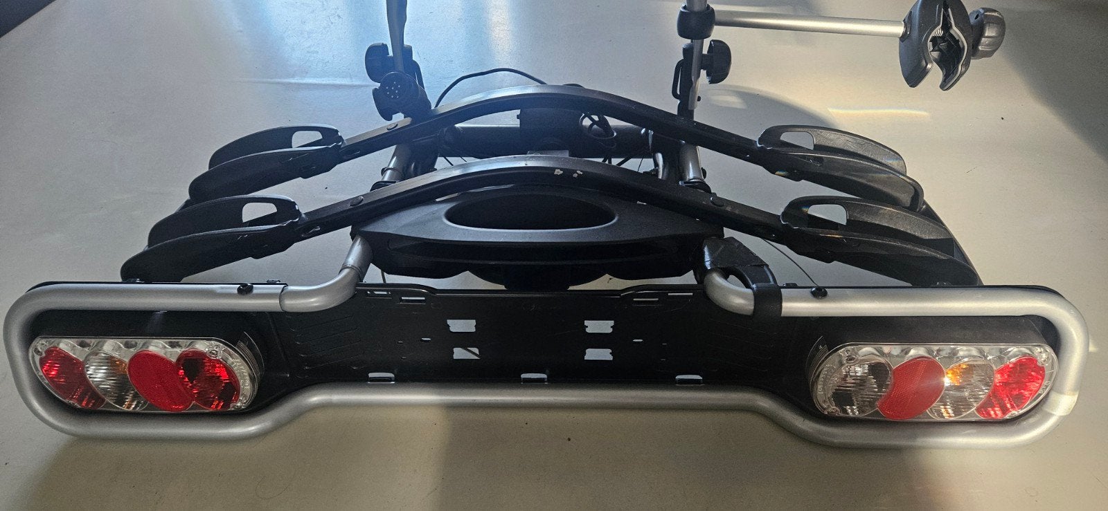 Thule EuroRide 940 Fietsendrager voor 2 fietsen, Ophalen, Kinderkar, 80 kg of meer