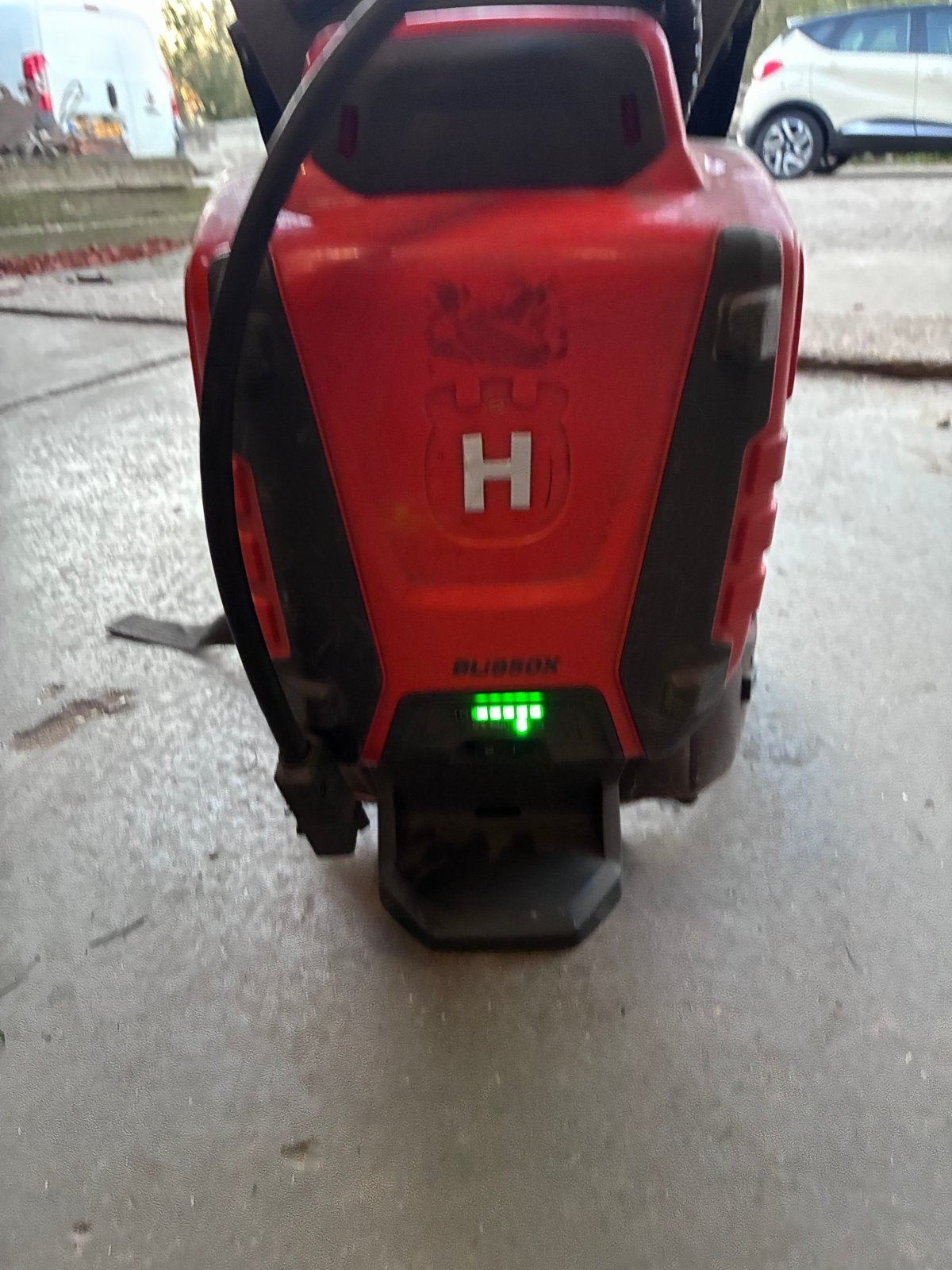 Husqvarna BLI950X Accu Rugpakket- Goed Werkend, Ophalen of Verzenden
