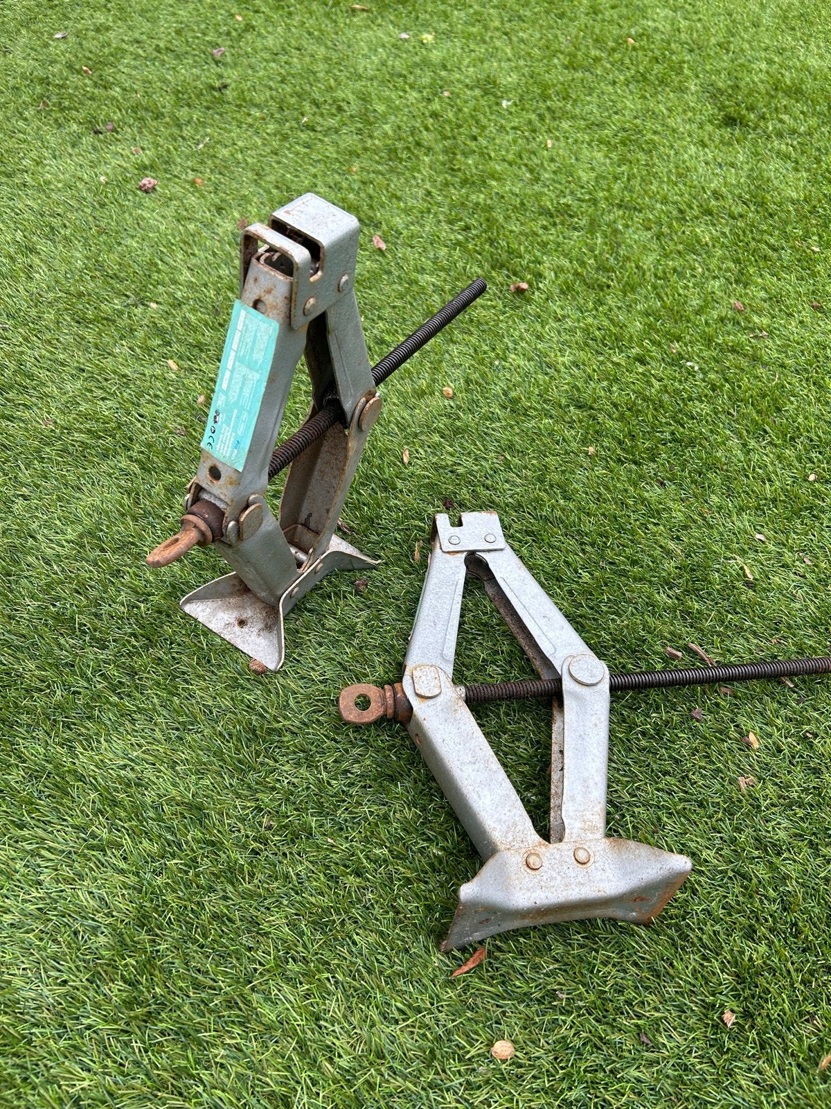 Schaarkrikken (2 stuks) - Max. 1000kg, Ophalen, Gebruikt, Manueel, Schaarkrik