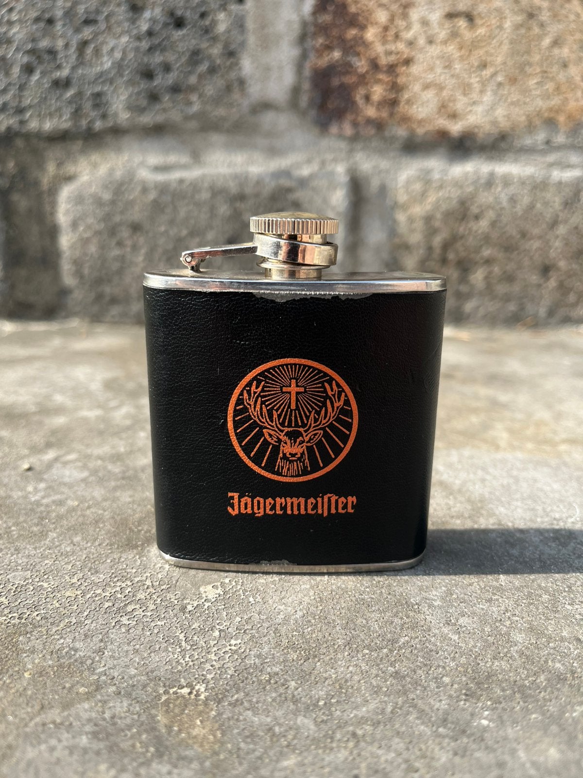 Vintage Jägermeister heupfles (3oz) gemaakt van rvs, Verzamelen, Gebruikt, Gebruiksvoorwerp, Verzenden, ?