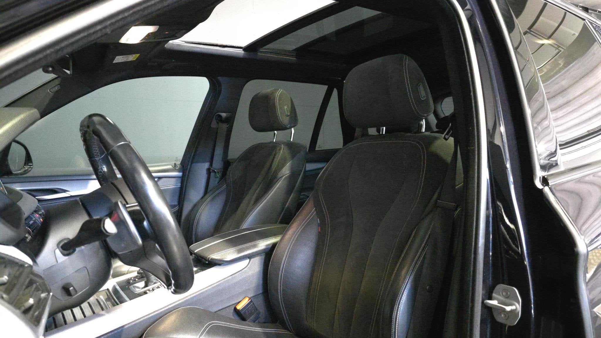 Foto 8 van BMW X5 M50d | Panorama | Memory-Seats | Breyton