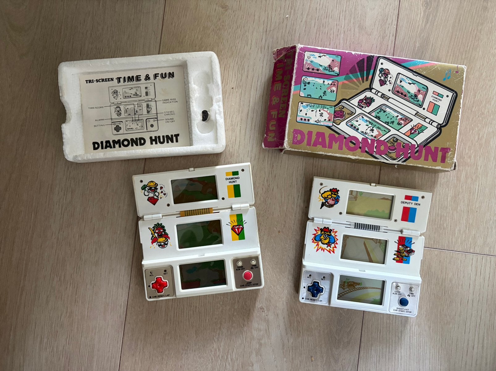 VTech Deputy Den en Diamond Hunt Tri-Screen Handheld Game, Spelcomputers en Games, Verzenden, Zo goed als nieuw