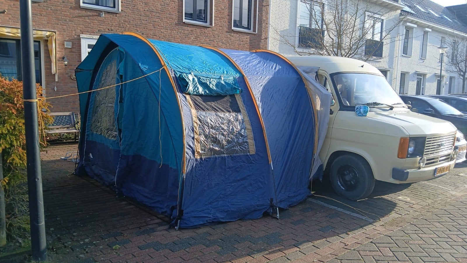 Bustent, blauw met opbergzak, Ophalen, Tot en met 2