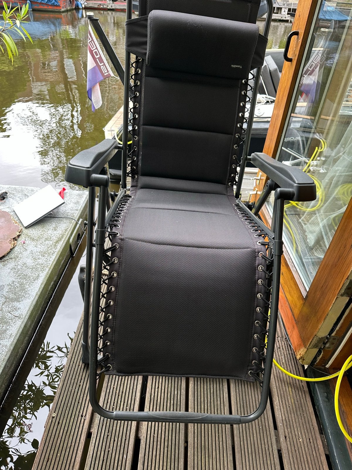 Comfortabele Vouw Relax Stoel - Ideaal voor Buiten, Ophalen, Gebruikt, Zwart, Metaal