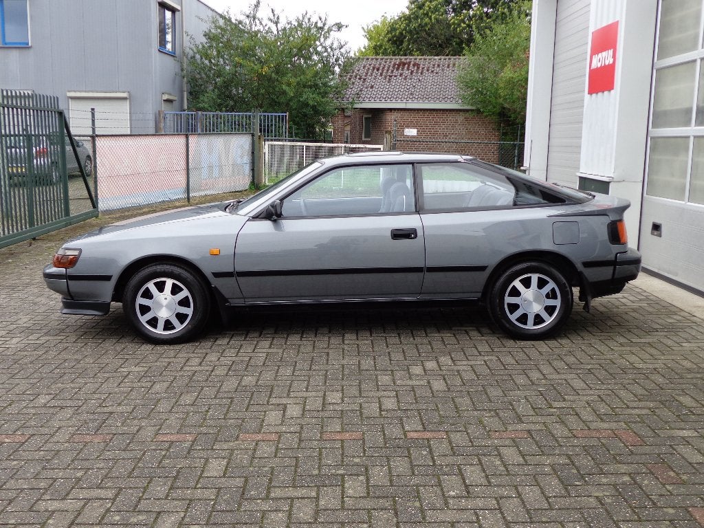 Toyota Celica 2.0 GT TwinCam 16V, foto 4