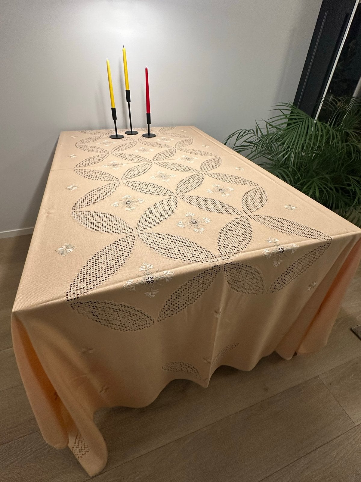 Prachtig tafelkleed met 24 servetten, handgemaakt, Overige materialen, 290 cm, Ophalen of Verzenden, Zo goed als nieuw